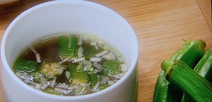 【ゆう5時】豚ひき肉ともやしの中華風スープのレシピ！村上祥子さんのレンジでワンカップスープ